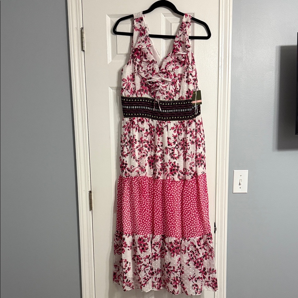 Taylor Pink and White Floral A line Dress NWT 10